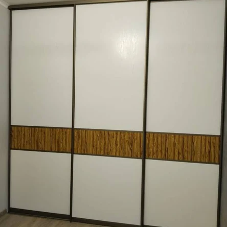 21/0003 Шкаф-купе