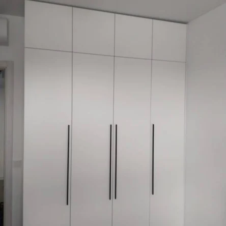 24/0004 Шкаф распашной